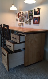 2017: Bureau (kersenhout)