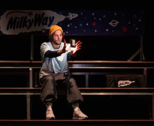 1_HR_Milky-Way_Maas-theater-en-dans_Bart-Grietens-1024x683.jpg