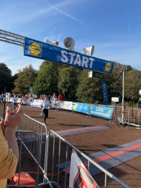 Websteen tijdens de deelname aan de Wolfskamerloop van 2022