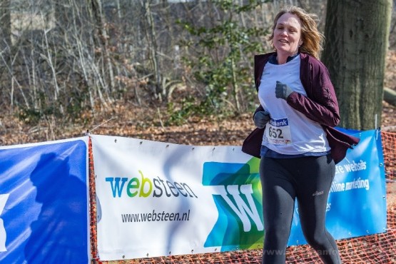 Medewerkers van Websteen tijdens het hardlopen.