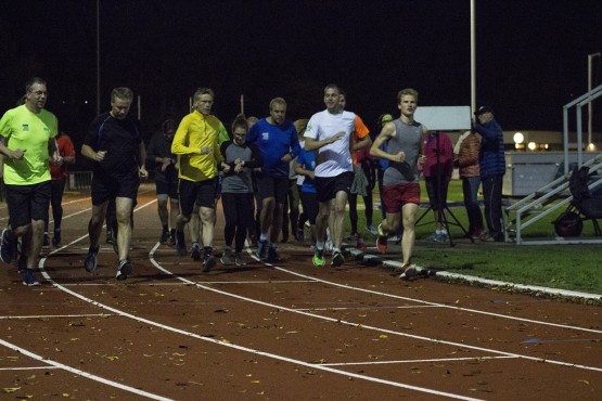 Tijdens de hardloop clinic bij de atletiek vereniging AV Zuidwal.