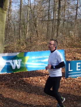 Medewerkers van Websteen tijdens het hardlopen.