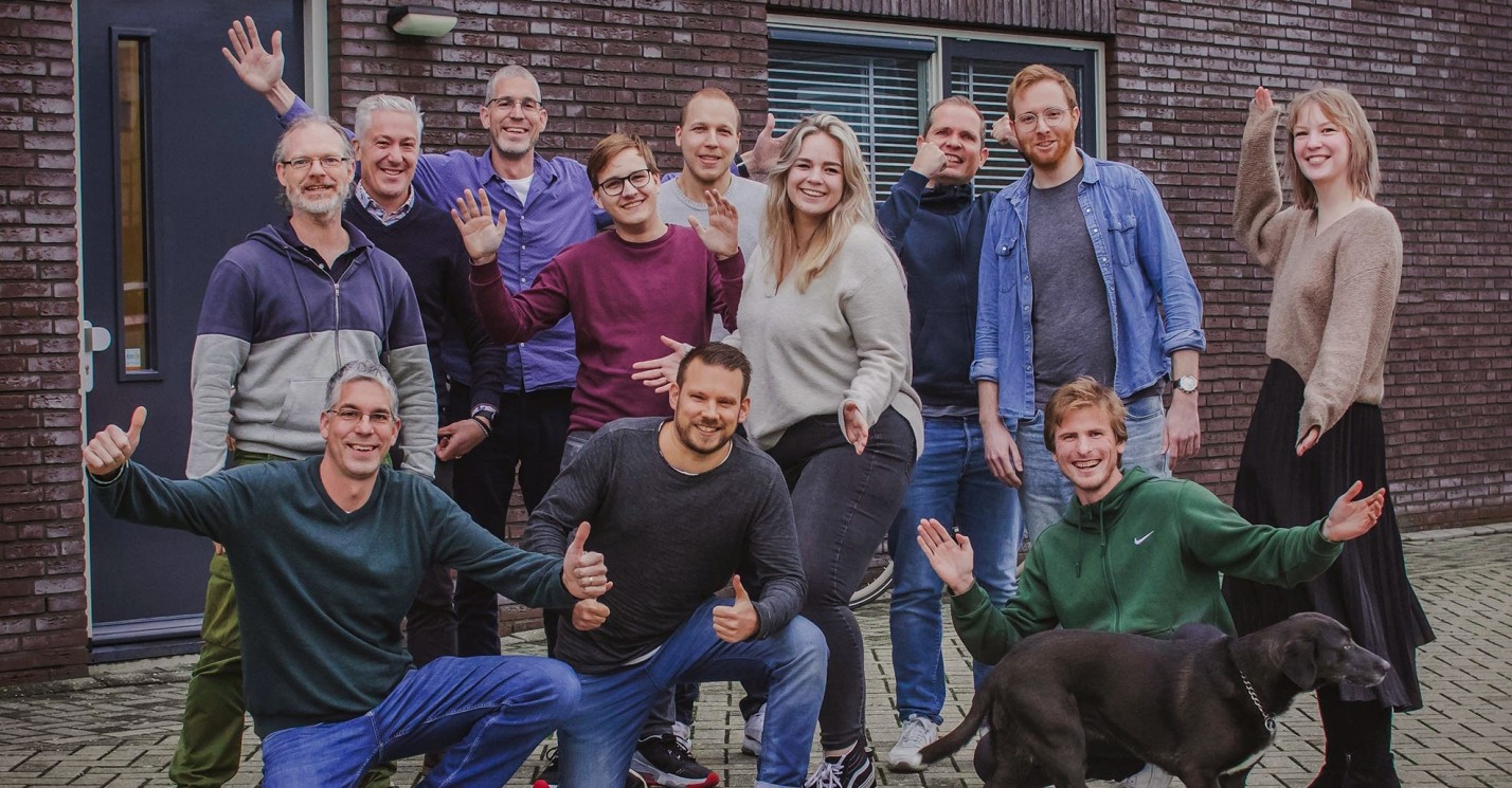 Het team van Websteen.