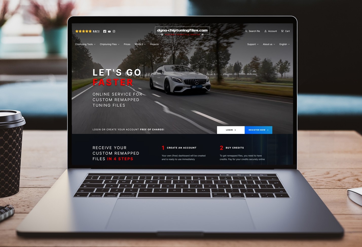 Tablet met de website van Dyno-ChiptuningFiles.com in beeld