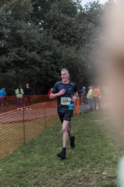 Websteen aanwezig en goudsponsor van de 10e Wolfskamerloop