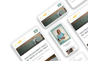 Laptop en telefoon met daarop de website van MachteldSchrijft