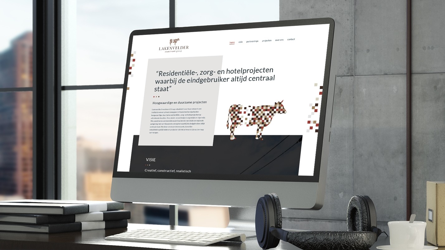 Macbook met de website van Lakenvelder investment group in beeld