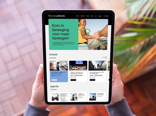 Ipad met de website van Beweegalliantie in beeld
