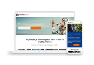 Laptop en telefoon met daarop de website van Customore Consulting B.V.