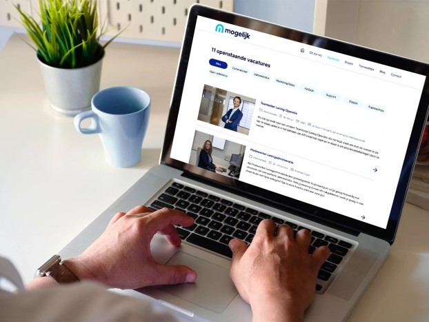 Laptop with a website for careers site of Mogelijk
