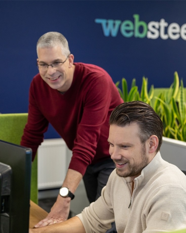 Werknemers Websteen in overleg