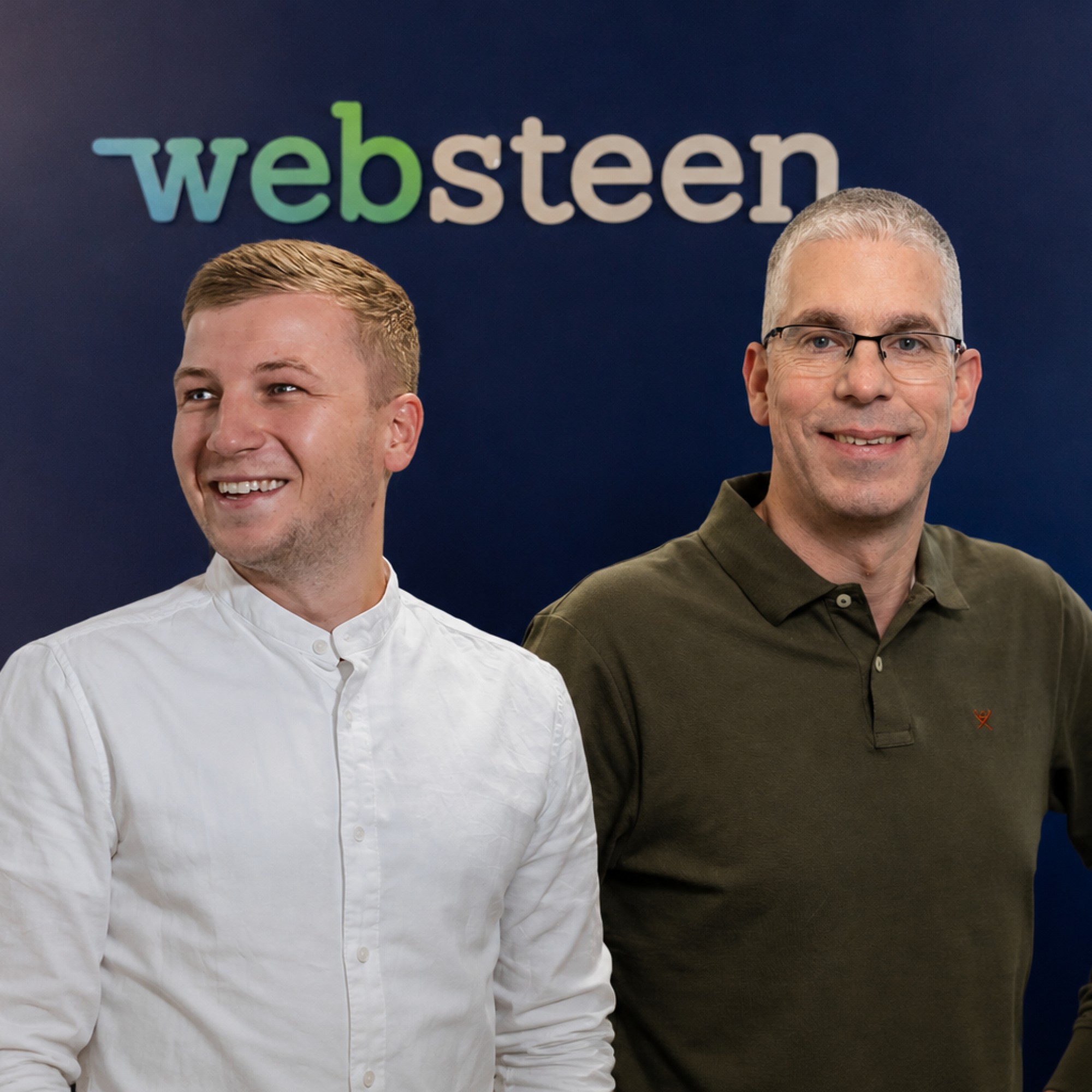 Benny en Roy op kantoor bij Websteen