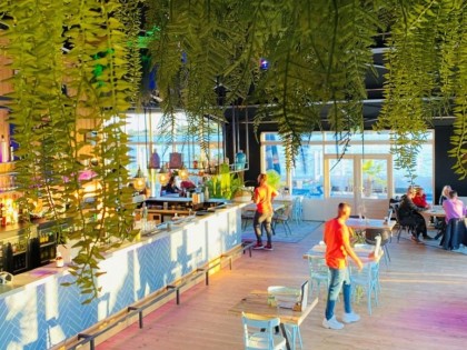 camping-strandtent-marina-eemhof-zeewolde-beachclub