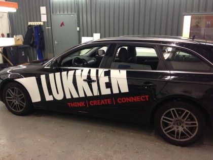 mees_reclame_veenendaal_auto_bedrukking_schuin_lukkien