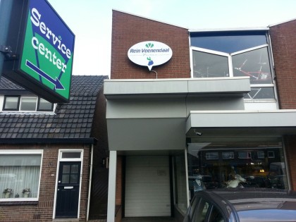 mees_reclame_veenendaal_gevelreclame_verlicht_rein_veenendaal