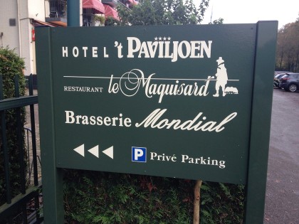 mees_reclame_veenendaal_parkeerbord_hotel_t_paviljoen
