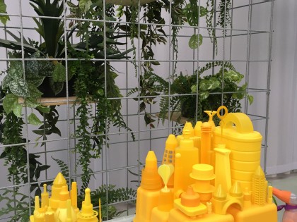 Carolien Adriaansche NRC recycle art