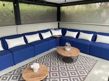 Outdoor-bankstel-op-maat-in-luxe-stof