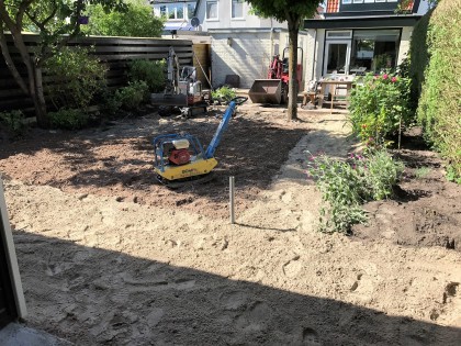 Kunstgras en bestrating Bussum