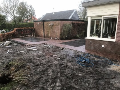 Tuinaanleg en sierbestrating in Huizen