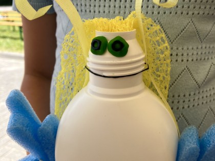De Afvaljuf - recycle workshop met plastic afval 7