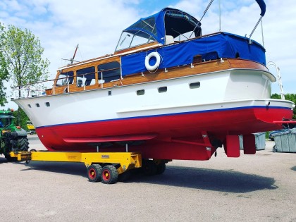 Super Van Craft