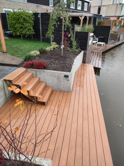 Vlonder waterkant UPM dealer almere