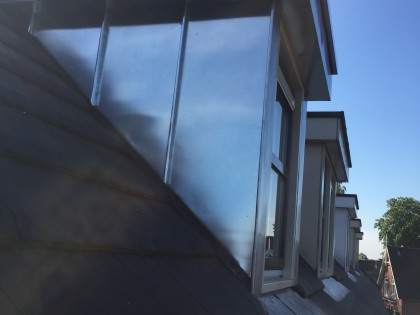 Zinken dakkapel in Huizen