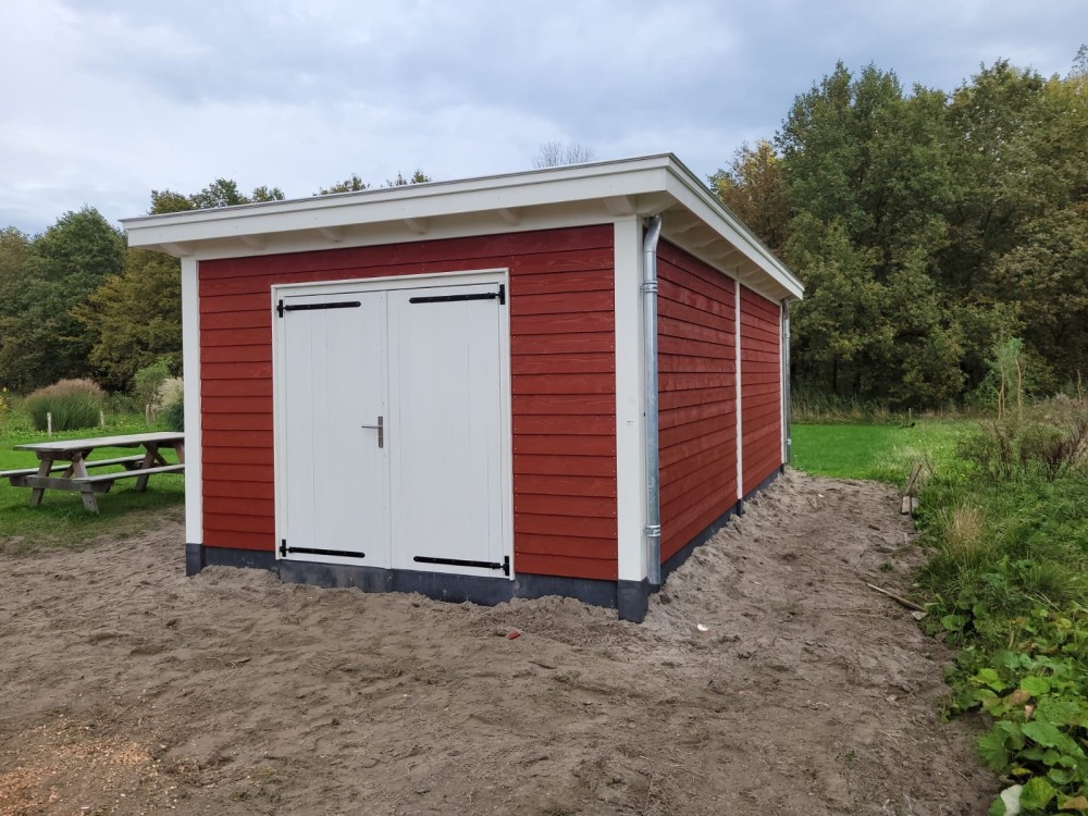Douglas garage ALmere Buitenleven