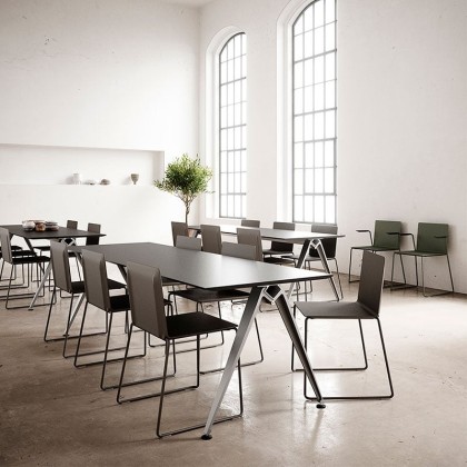 DRY_CHAIR_environment_picture_canteegrip_kvadrat-1