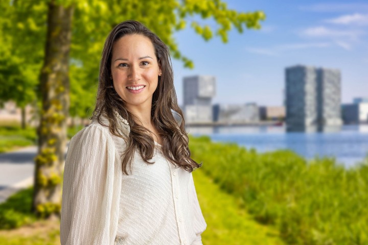 Mw. M (Madelon) Zondag
