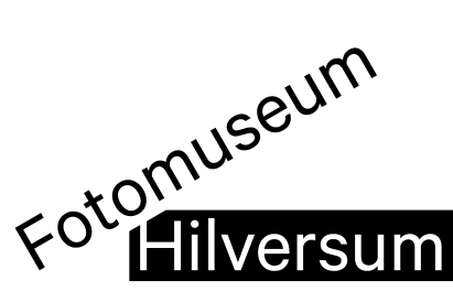 Fotomuseum_Hilversum_Logo_Kader_Horizontaal_ZwartWit