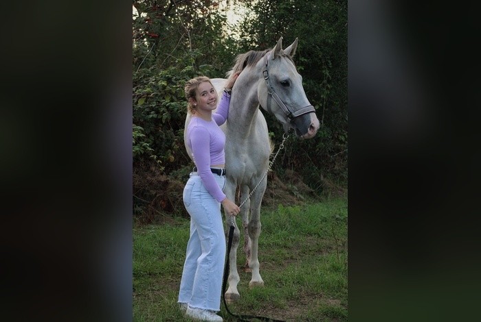 Kelsey van der Spek social worker en algemene ondersteuner