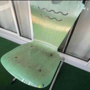 Chaises de collectivité/ écolier (3)