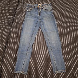 Jean ZARA taille 40 Slim