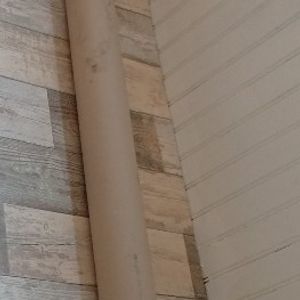 Grand rouleau en carton de 4 m de long