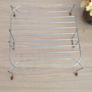 Grille sur pied pour mini four 