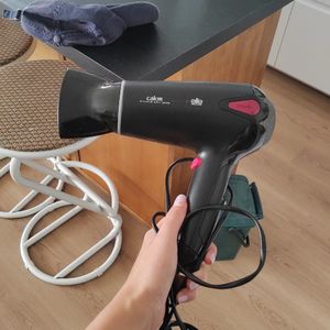 Sèche cheveux