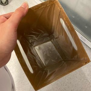 Carton avec pochette plastique 