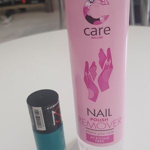 Vernis bleu + dissolvant