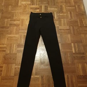 Pantalon taille xxs comme neuf 