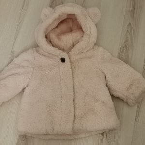 Petit manteau taille 6 mois excellent état 