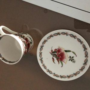 Tasse avec sous tasse 