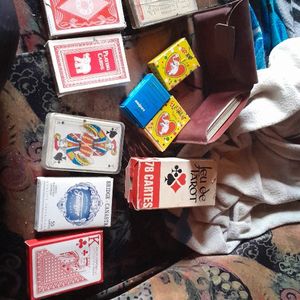 Lot de différents jeux de cartes