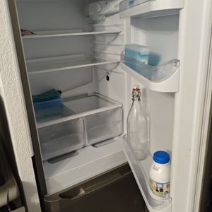Réfrigérateur congélateur HORS SERVICE 