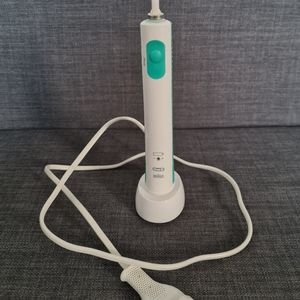 Brosse à dents électrique Oral-B BRAUN