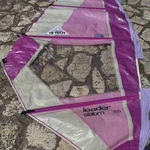 Voile Hi Tech 5,5 m2 pour planche à voile 