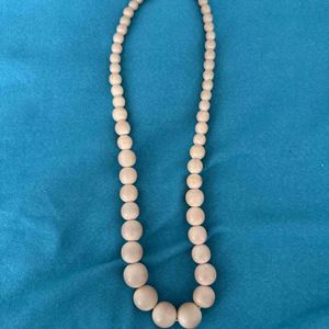 Collier perle résine 