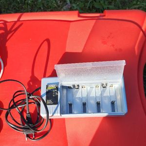 Chargeur testeur