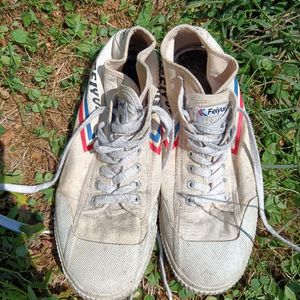 Chaussures Feiyue taille 44 
